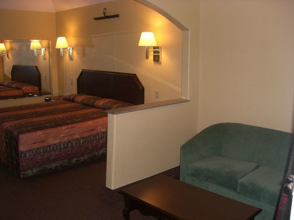יוסטון Regency Inn And Suites Galena Park חדר תמונה